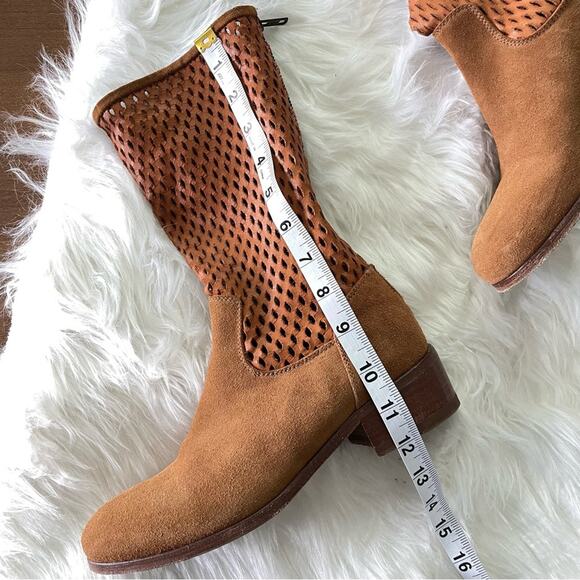 Sundance | Womens Magnolia Boots Sa-Ni Insoles Suede Laser-Cut Perforated Slouch - Picture 11 of 11